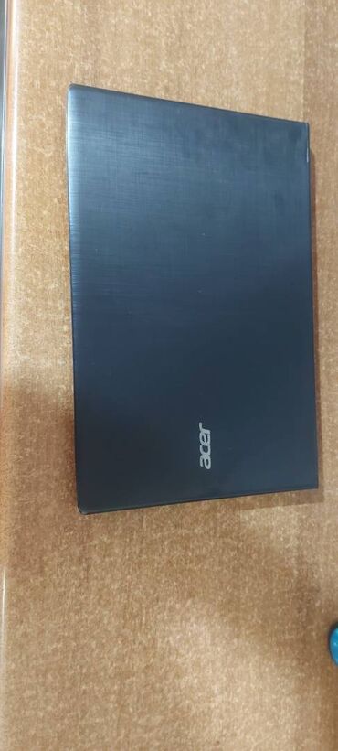 Acer: Laptop Acer TravelMate P259-baterija preko3h idealan za auto — 3