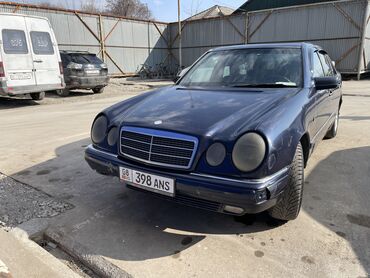 Mercedes-Benz: Mercedes-Benz E-Class: 1995 г., 3.2 л, Автомат, Бензин, Седан