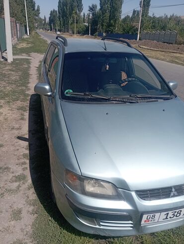 машына сатып алуу: Mitsubishi Space Star: 2002 г., 1.8 л, Механика, Бензин, Универсал