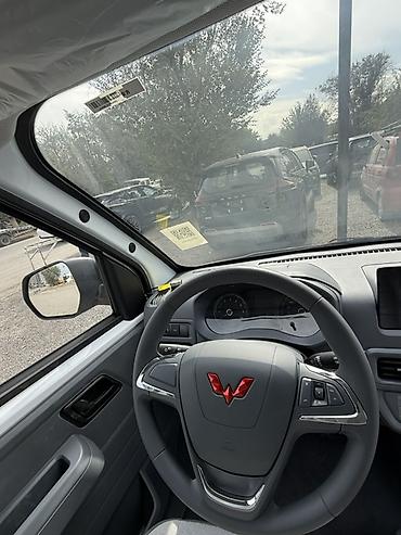 Легкий грузовой транспорт: Электрический фургон Wuling (Yangguang EV) Запас хода 300 км с грузом — 9