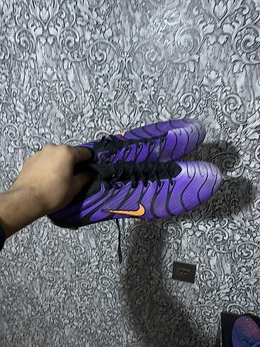 narda paketlər: Məhsul: Futbol butsası (qazon üçün) - Model: Nike (logolu), sürət və — 1