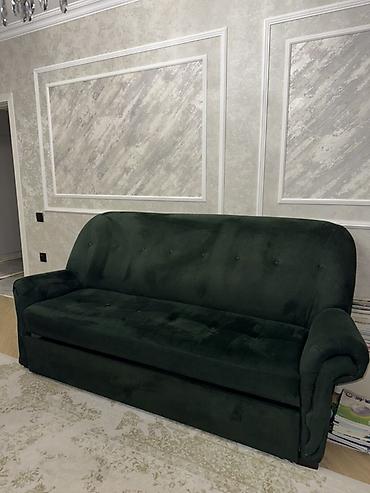 Divanlar: Altı açılıb bağlanır kravat kimide istifade etmek olur.✅ Tünd yaşıl — 3