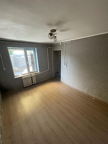 Продажа коттеджей и домов: Срочно продается земельный участок, 5 соток. Под бизнес.Находится в — 3