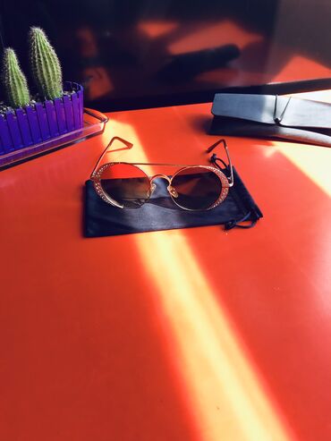 Eynəklər: Gün eynəyi, Hermes, Yeni — 2