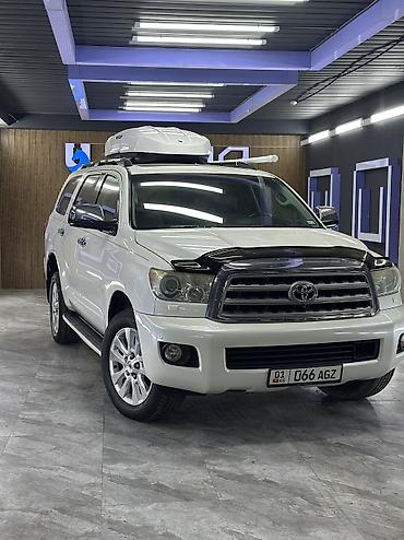 Toyota: Toyota Sequoia: 2010 г., 5.7 л, Автомат, Газ, Внедорожник — 3