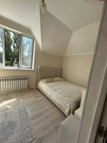 квартира гастиничная тира: 2 комнаты, 43 м², Индивидуалка, 3 этаж, Евроремонт