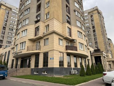 продаю дом г балыкчы: 🔥 Лучшее предложение для бизнеса в Бишкеке! Продаётся коммерческое