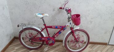 İdman velosipedləri: Qız uşağı üçün 18/20-lik velosiped satılır, çox təmiz və yeni kimidir