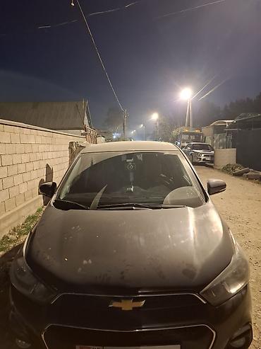 spark premier: Chevrolet Spark: 2016 г., 1 л, Вариатор, Бензин, Хэтчбэк — 4