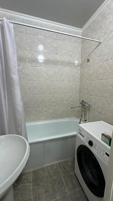 60: 2 комнаты, 60 м², 5 мкр 105 серия, 4 этаж, Евроремонт — 8