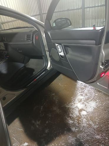 Opel Vectra: 2002 г., 2.2 л, Автомат, Газ, Седан — 5