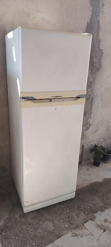 sharp soyuducu: İki qapılı soyuducu Goldstar No Frost - Korpus: ağ rəng, klassik düz — 3