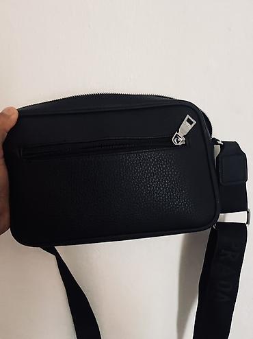 сумка унисекс: Классическая сумка, Prada, Материал: Натуральная кожа, Застежка на молнии, Унисекс, Новый — 1