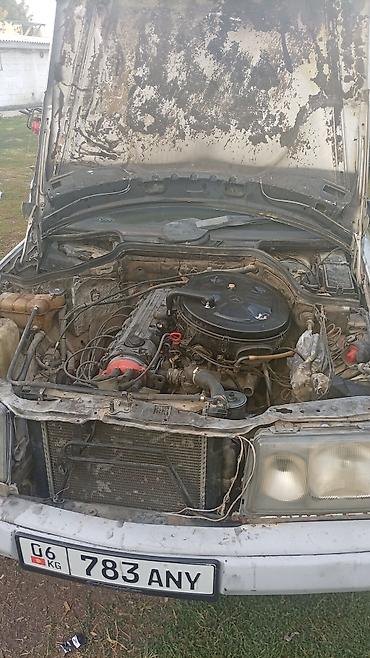 jak авто: Mercedes-Benz W124: 1986 г., Седан — 8