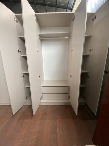 Шифоньеры: Продаются новые шкафы для спальни для гордероба. Хай тек стиль Размер — 2