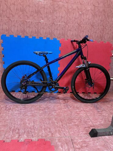 BMX velosipedlər: Salam. Ram - alminumdur Tormuz- TANKE Hidrolik əyləclər. Yağ — 1