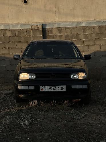 Volkswagen: Volkswagen Golf: 1993 г., 1.8 л, Механика, Бензин, Хэтчбэк — 9