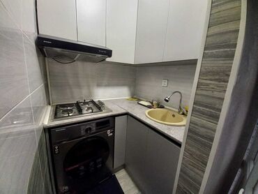Köhnə tikili: Bakı, 28 May, 1 otaqlı, Köhnə tikili, m. Sahil, 28 kv. m