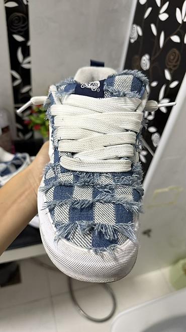 Кроссовки и спортивная обувь: Denim naxışlı kişi/qadın krossovkaları - Model: skate tərzi, aşağı — 1