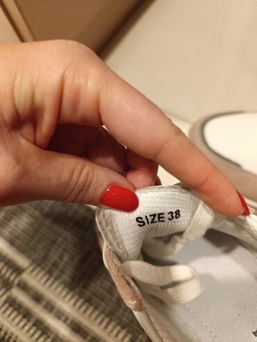 Women's Sneakers and athletic shoes: 38, bоја - Šareno na lalafo.rs — 6 Women's Sneakers and athletic shoes: 38, bоја - Šareno — 6