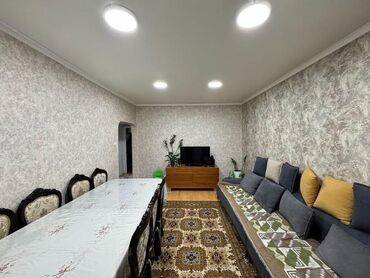 сдается квартира 12 мкр: 3 комнаты, 82 м², 106 серия, 1 этаж, Косметический ремонт