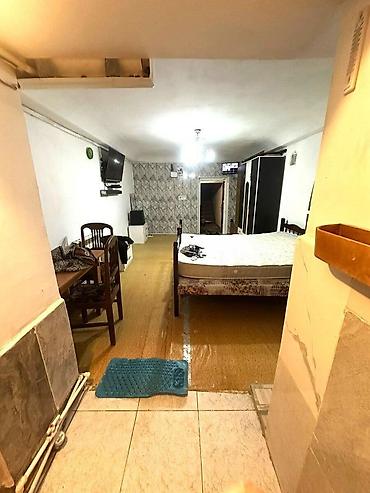kirayə evlar: İcarəyə verilir 1 otaqlı köhnə tikili 42 m², Qara Qarayev m. 399 — 6