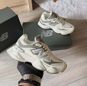 Women's Sneakers and athletic shoes: New Balance, bоја - Šareno — 1