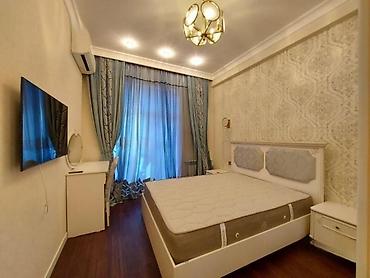 evler kiraye: İcarəyə verilir 2 otaqlı yeni tikili 70 m², Ağ şəhər q. Kateqoriya — 6