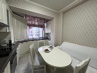 квартиры в токмок: 3 комнаты, 77 м², Элитка, 3 этаж, Свежий ремонт — 5