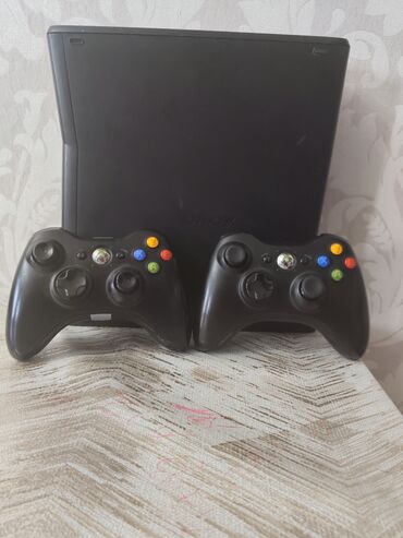 xbox 360 disk: Xbox 360 alım super vəziyyətdədir heç bir problemi yoxdur 25 oyun 2