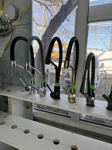 Трубы для канализации: Кухонные смесители с гибким изливом - Модели с высоким U-образным