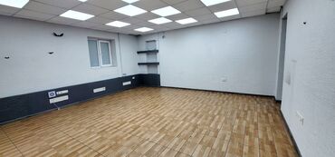 сдаётся авто мойка: Сдаю Офис, 100 м², В жилом комплексе, 1 линия