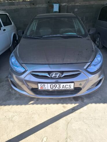 машина лобо: Hyundai Solaris: 2012 г., 1.6 л, Автомат, Бензин, Седан