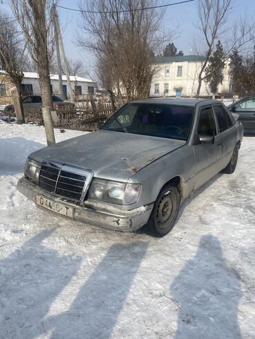 Mercedes-Benz: Mercedes-Benz W124: 1990 г., 2.3 л, Механика, Дизель, Седан