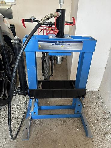 Автосервисное оборудование: UniTRAUM 10 Ton Hydraulic Shop Press – hidravlik pres Texniki — 2