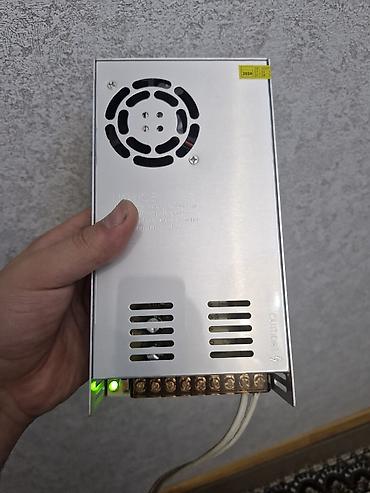 balaca printer: Metall korpuslu AC-DC keçid rejimli güc mənbəyi (switching power — 3
