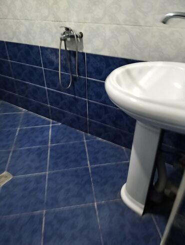 Uzunmüddətli kirayə evlər: 100 kv. m, 3 otaqlı, Kombi, Qaz, İşıq -da lalafo.az — 22 Uzunmüddətli kirayə evlər: 100 kv. m, 3 otaqlı, Kombi, Qaz, İşıq — 22