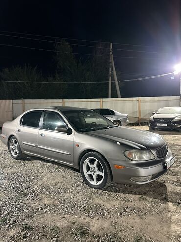 Nissan: Nissan Maxima: 2001 г., 2 л, Автомат, Бензин, Седан