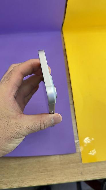 Apple iPhone: IPhone 15, Б/у, 256 ГБ, 80 % — 2