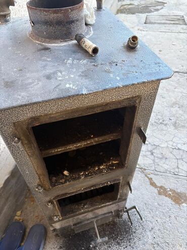 для дома: Котел для обогрева дома (до 100кв²). Пользовались только на газу, но