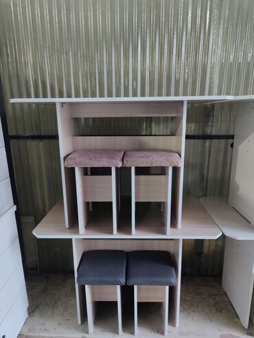 Кухонные столы и стулья: Кухонный стол и стул, Новый, Бесплатная доставка — 13