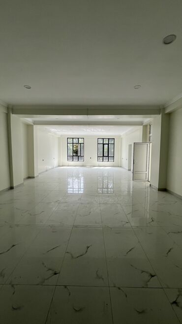 продажа дом шопоков: Продаю Офис 85 м², С ремонтом, Без мебели, Многоэтажное здание, 1 этаж