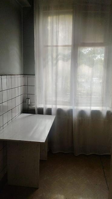 сталинки: 3 комнаты, 60 м², Молодая Гвардия Сталинка, 2 этаж, Старый ремонт — 4