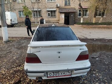 некси 1: Daewoo Nexia: 1997 г., 1.5 л, Механика, Бензин, Седан