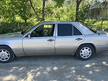 Продажа авто: Mercedes-Benz W124: 1991 г., 2.6 л, Автомат, Бензин, Седан — 3