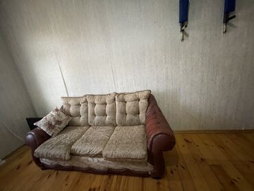 Divan və kreslo dəstləri: Klassik divan, Divan — 3