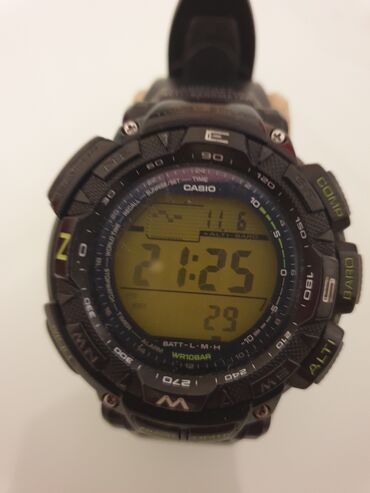 часы спорт: Casio Pro Trek PRG-240-1B