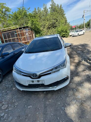 мт 80: Toyota Corolla: 2018 г., 1.8 л, Автомат, Гибрид, Седан