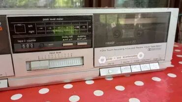 Zvučnici i stereo sistemi: 1. Technics RS-D550W Stereo Cassette Tape Deck 2. Sharp RT-150 Stereo — 1