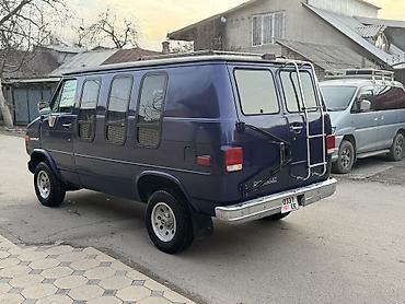 Chevrolet: Chevrolet G20 Van: 1992 г., 4.3 л, Автомат, Бензин, Минивэн — 4